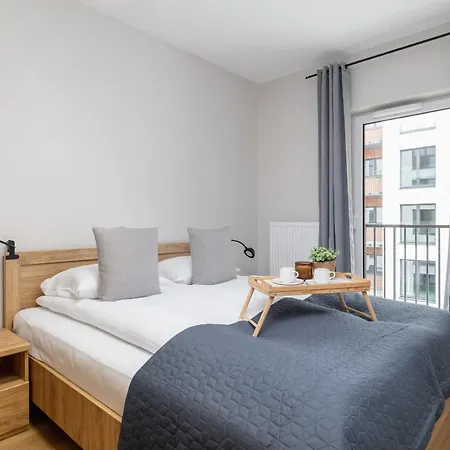 Modern Apartment Podgorze With Parking By Noclegi Renters Krakow Exterior photo